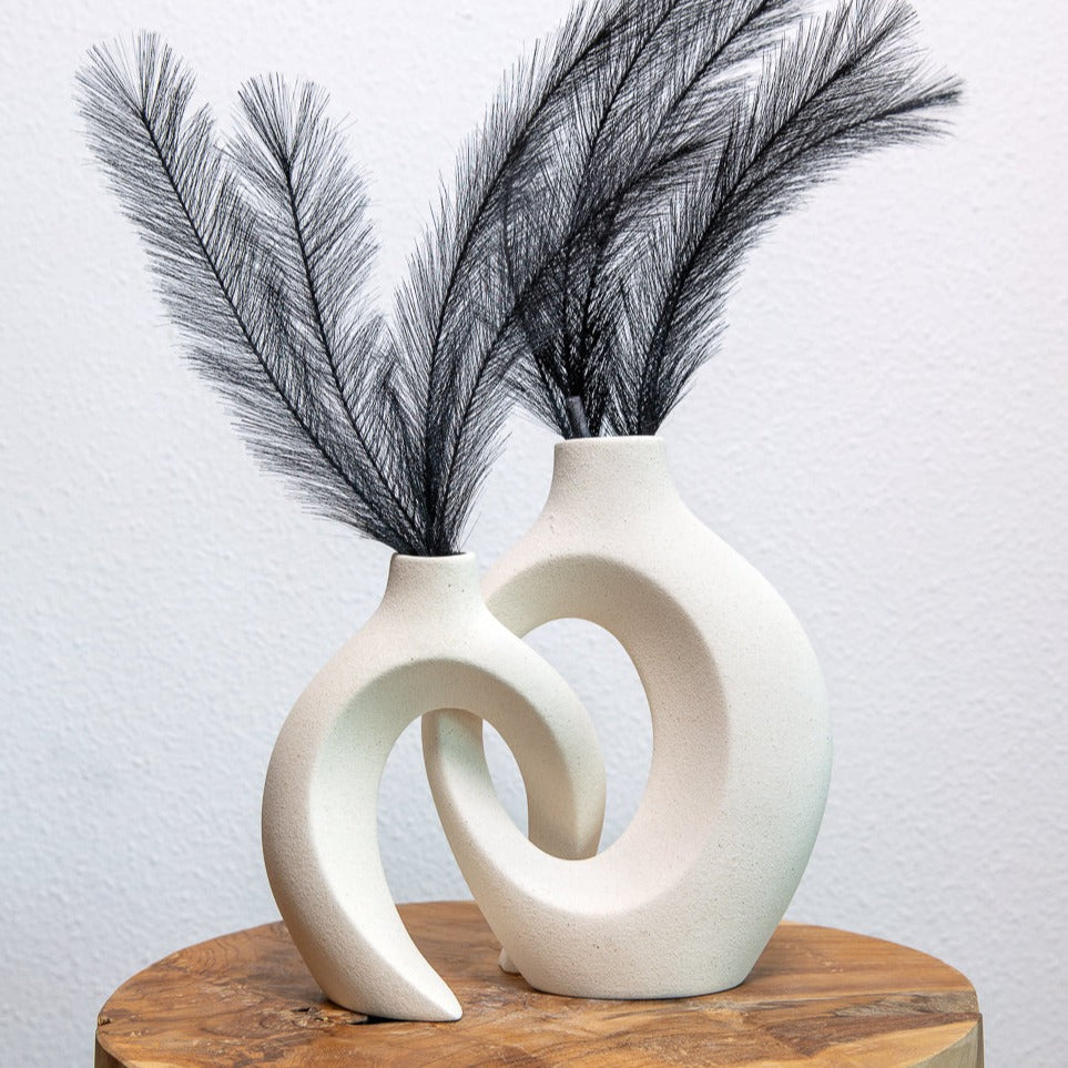 Vase Ceramic Intertwined Design for Modern Interiors | Zoreli