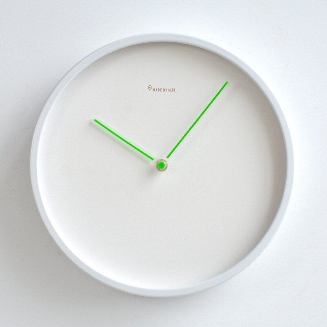 Wall Clock Scandinavian Minimalist Design | Loravi