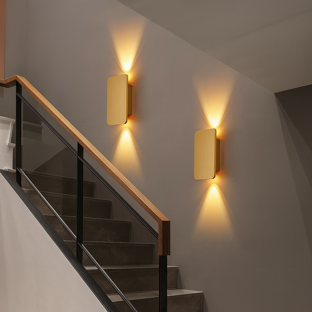 Wall Light Aluminium LED Minimalist Industrial Design | Navilo