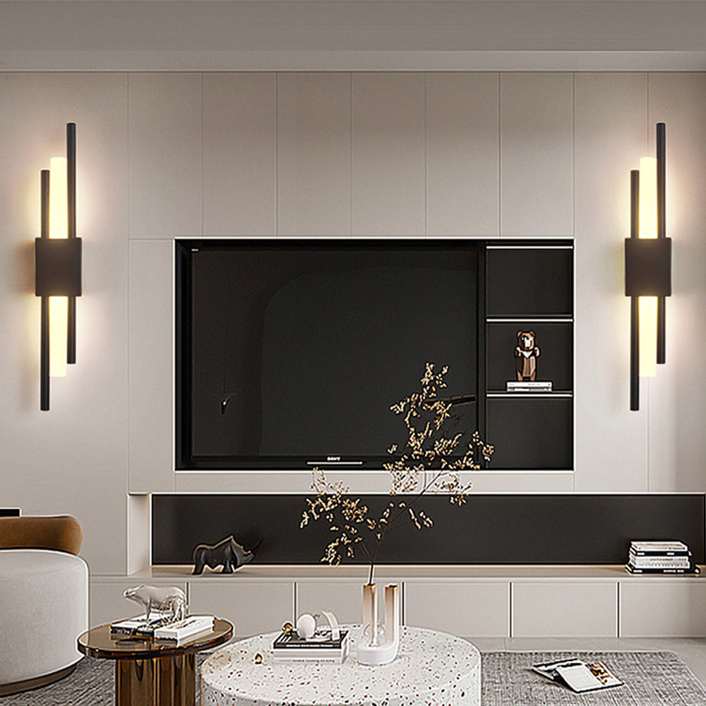 Wall Light Iron Acrylic in Modern Minimalist Style | Denaro