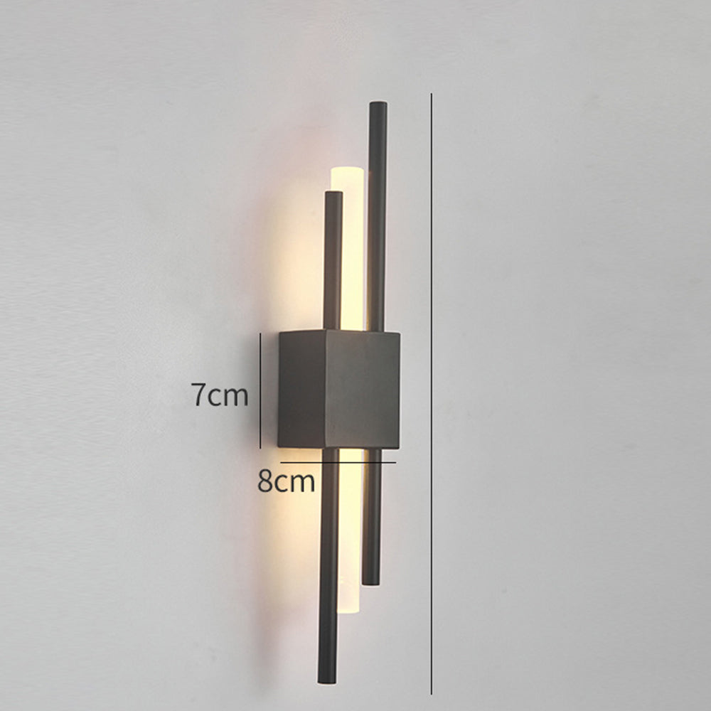 Wall Light Iron Acrylic in Modern Minimalist Style | Denaro