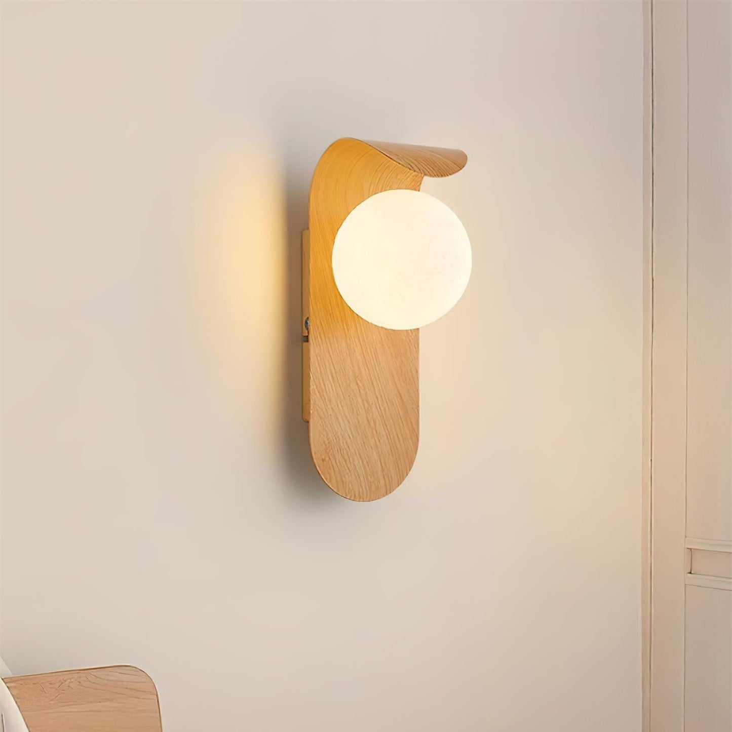 Wall Light Iron Wood Accent Nordic Minimalist | Varein