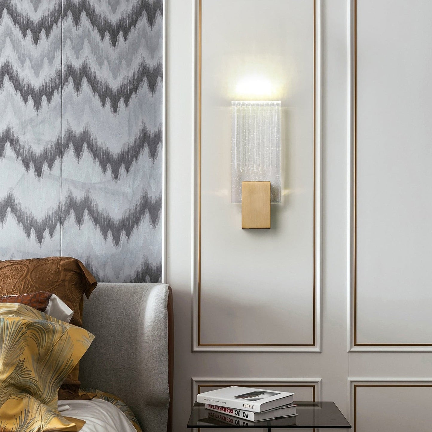Wall Light Pleated Crystal in Modern Style | Celvian