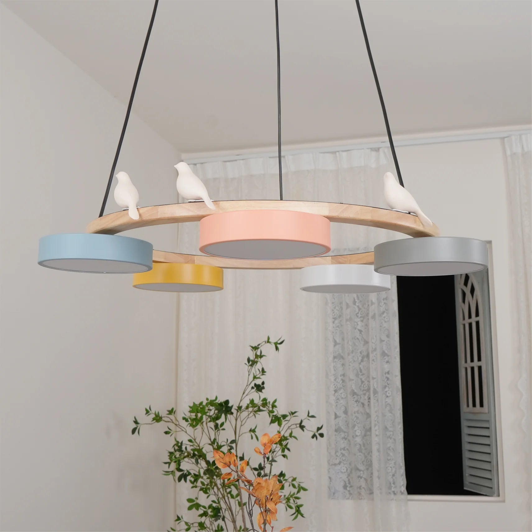 Chandelier Wood Frame in Modern Style | Sienaro