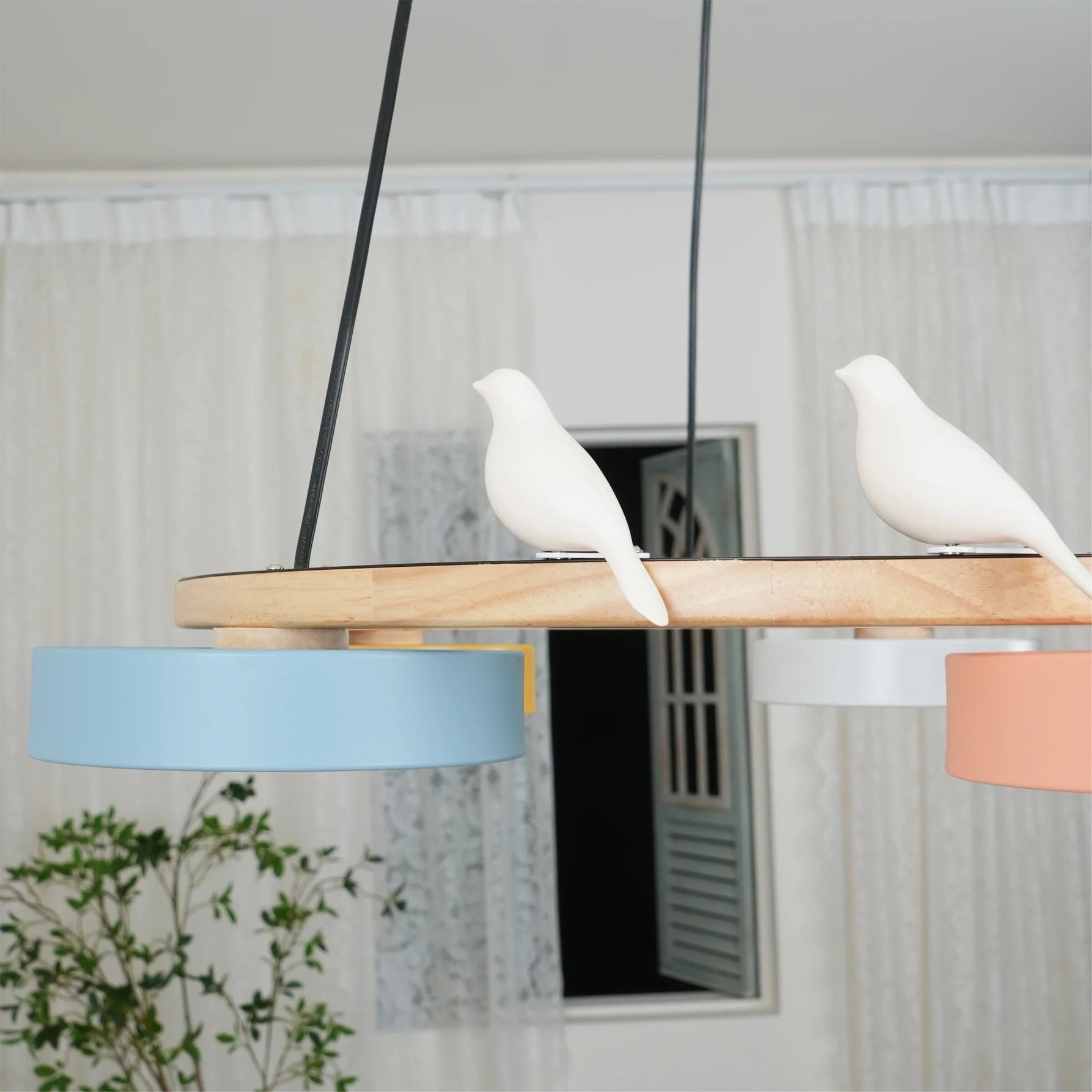 Chandelier Wood Frame in Modern Style | Sienaro