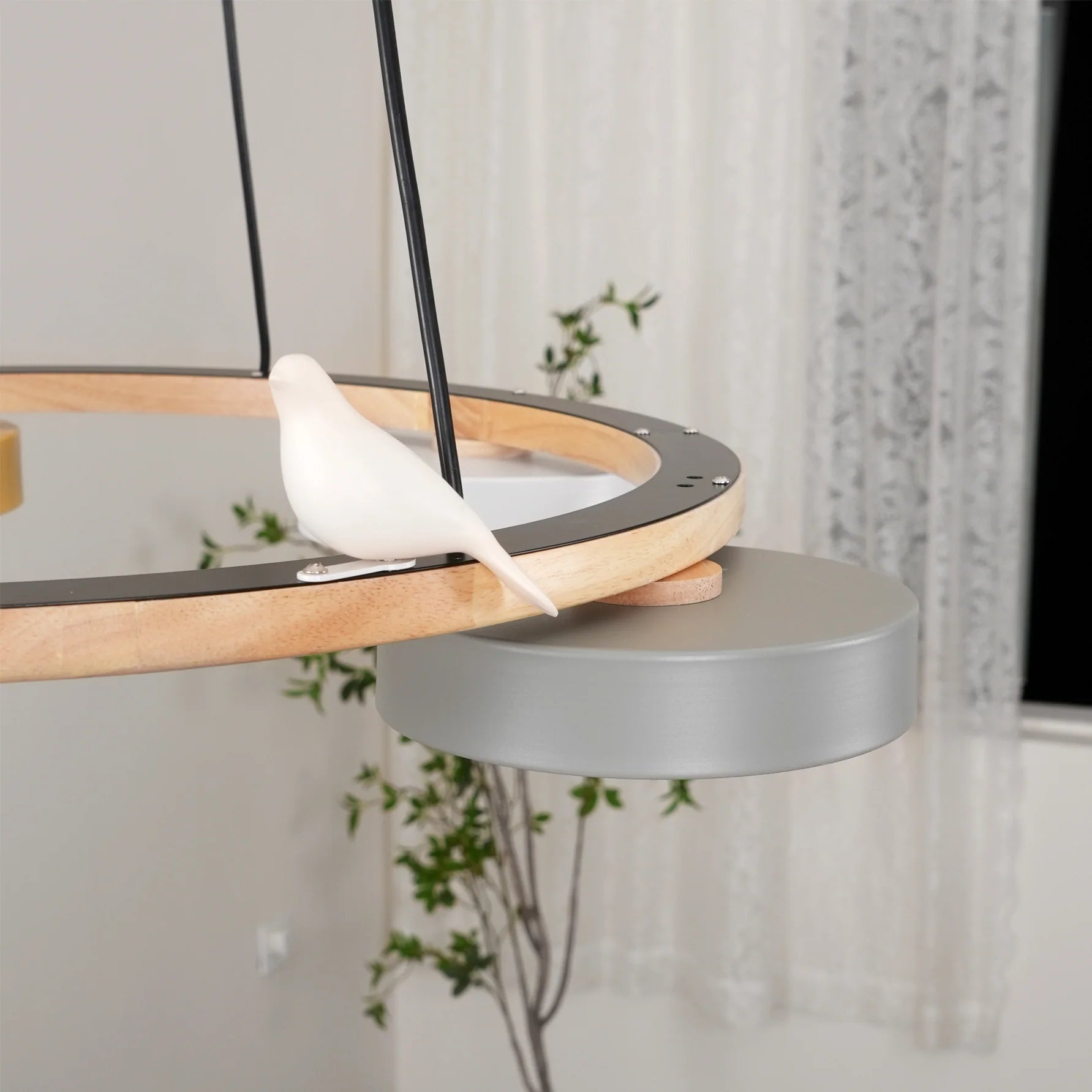 Chandelier Wood Frame in Modern Style | Sienaro