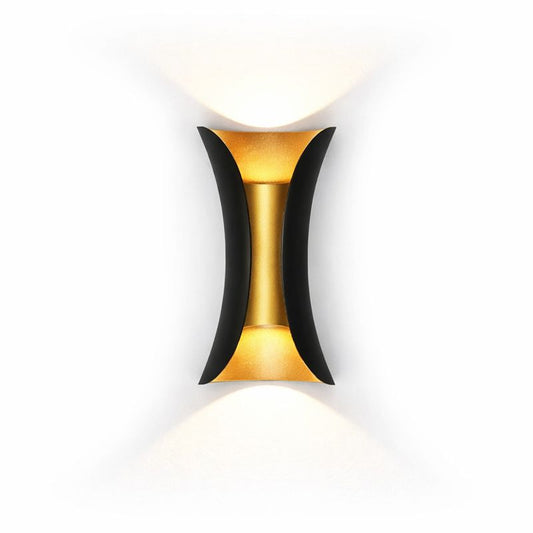 Curved LED Wall Light Outdoor | Noxela