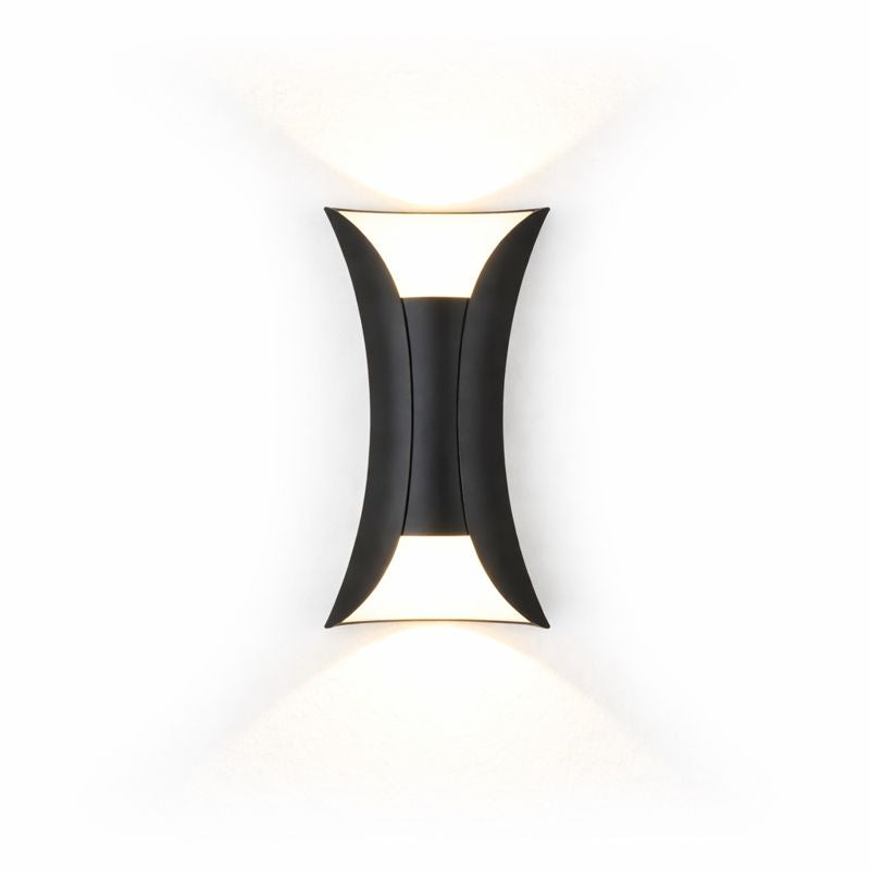 Curved LED Wall Light Outdoor | Noxela