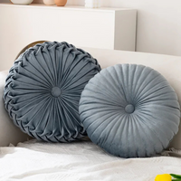 Decorative cushion with modern design in cotton blend | Zenvia
