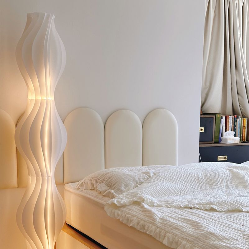 Floor Lamp LED with Pleated Shade Modern Interior | Lumeris