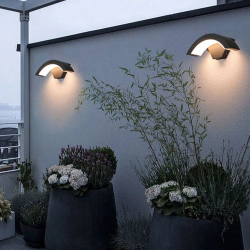 Motion Sensor Metal Wall Light Outdoor Nordic Design | Aldona