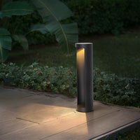 Outdoor Light Metal LED in Modern Style | Solmera