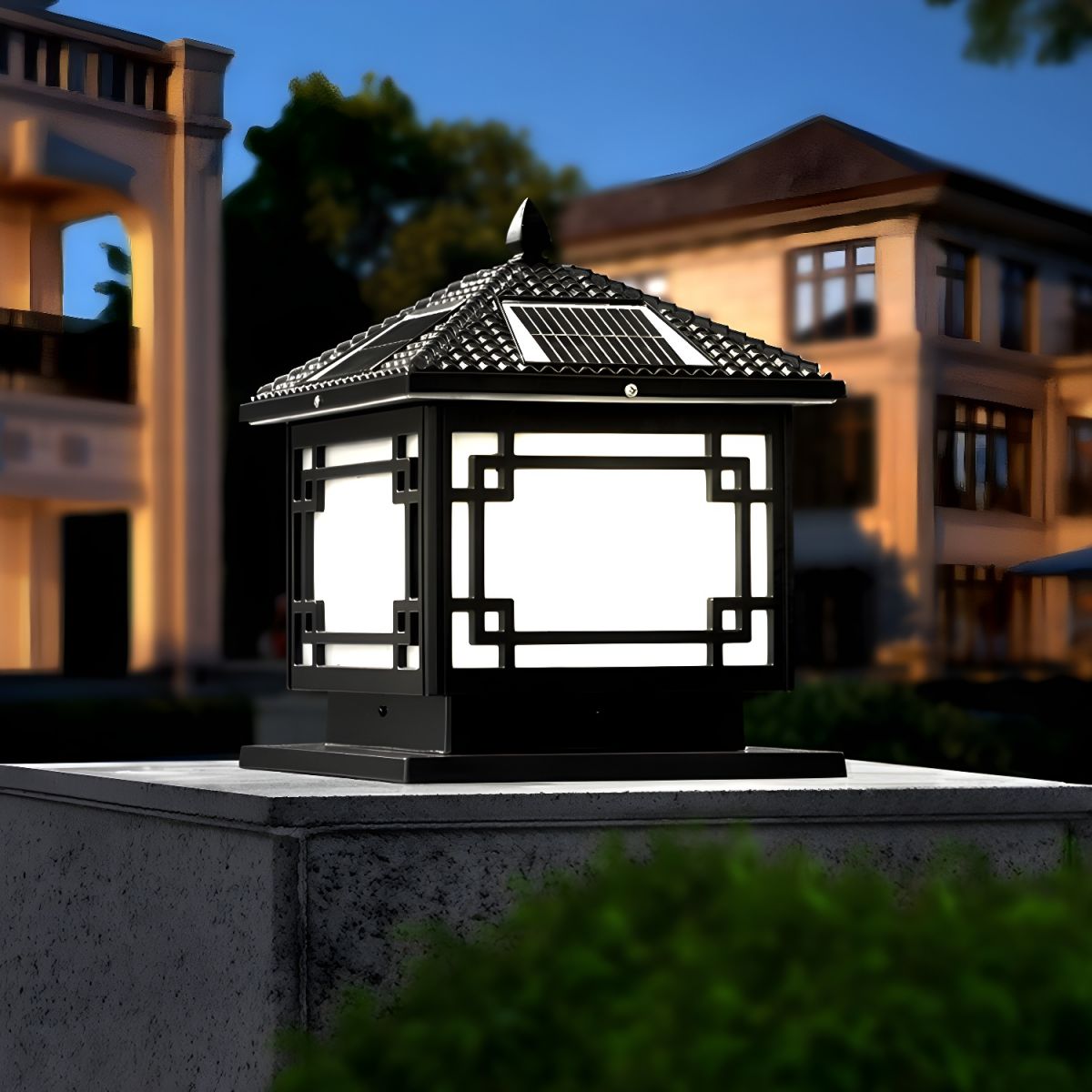 Outdoor Light Solar Metal Square Modern Style | Trevon