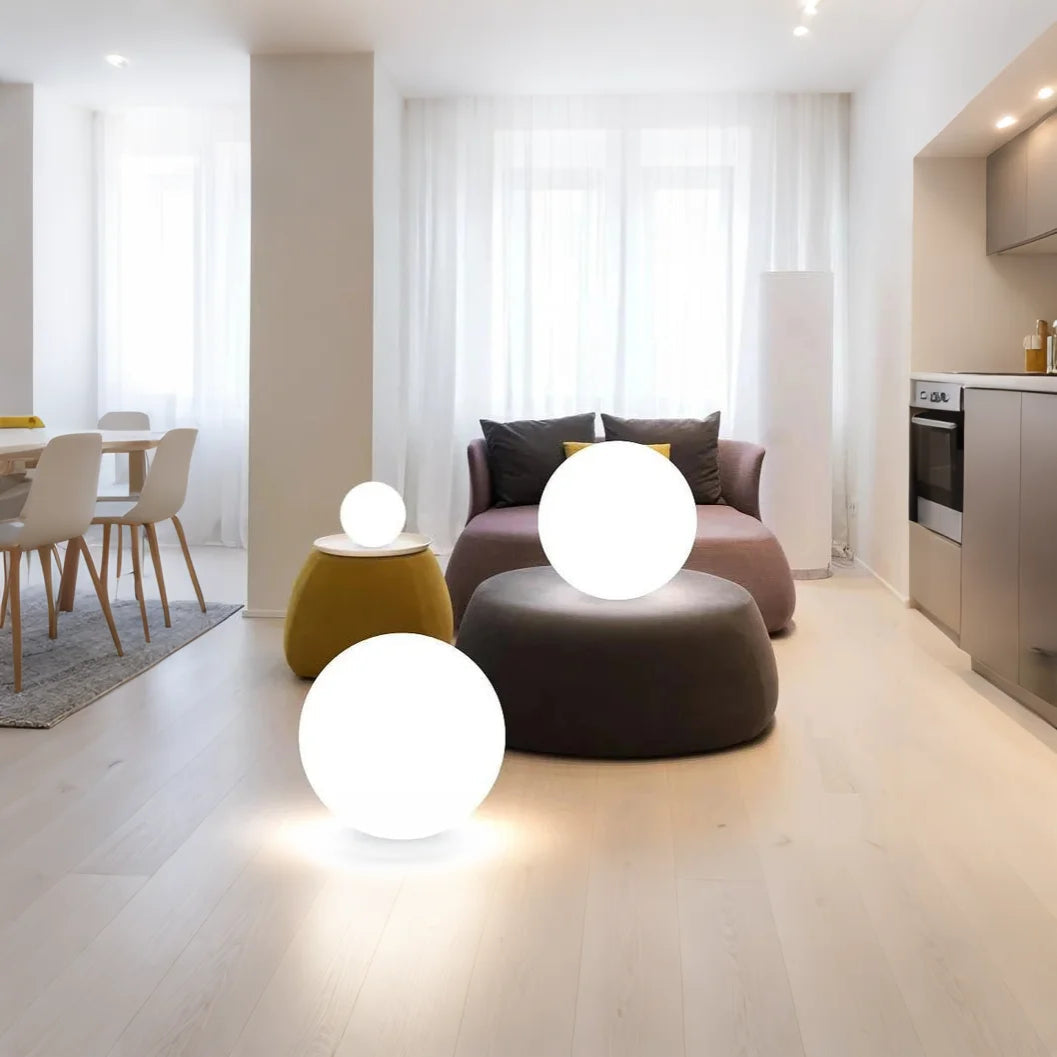 Outdoor Light Solar Sphere in Modern Style | Solvaya