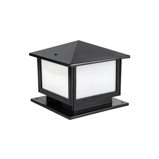 Outdoor Light Vintage Post Lamp with Frosted Shade | Bravero