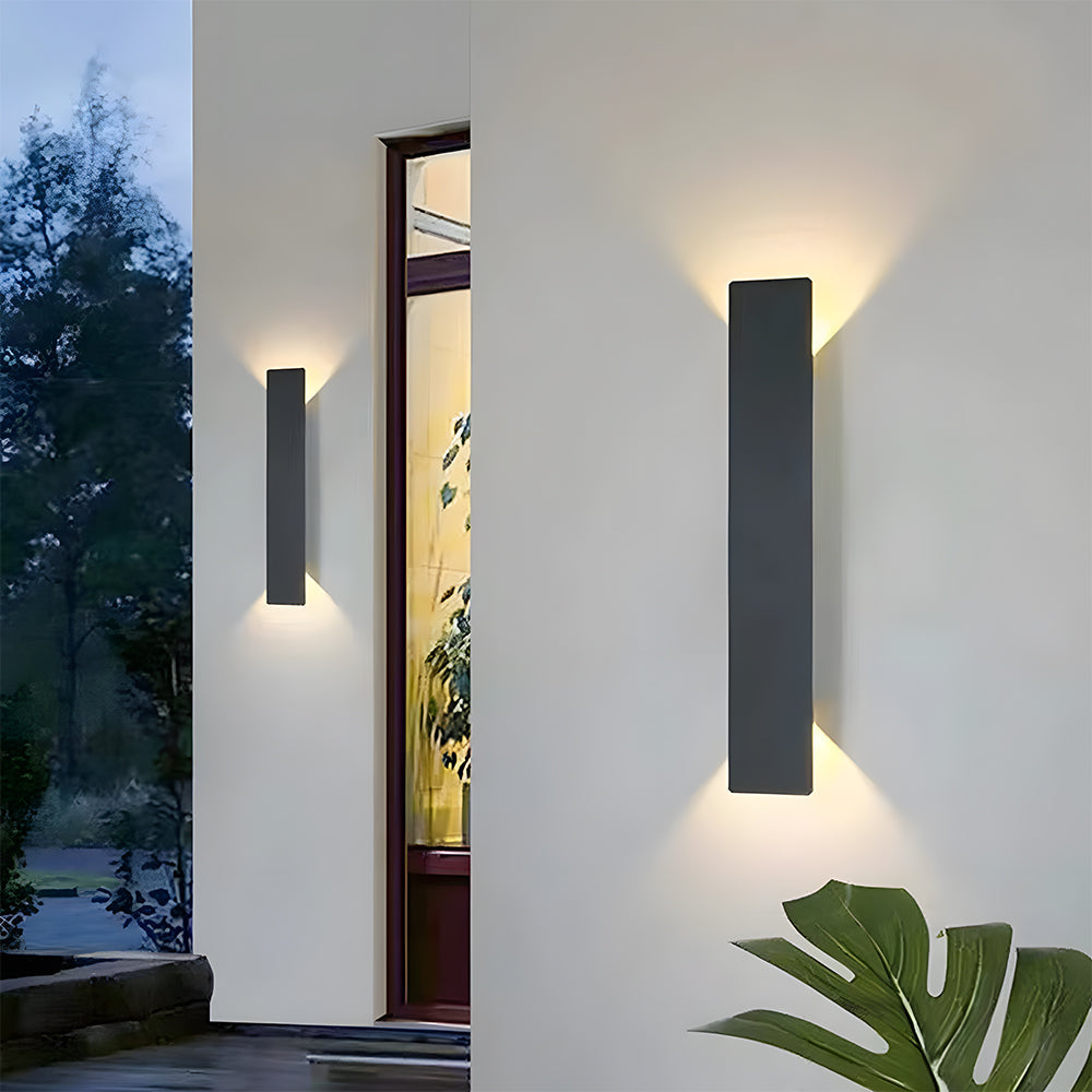 Outdoor Wall Light Aluminum LED in Modern Style | Calven