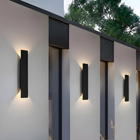 Outdoor Wall Light Aluminum LED in Modern Style | Calven