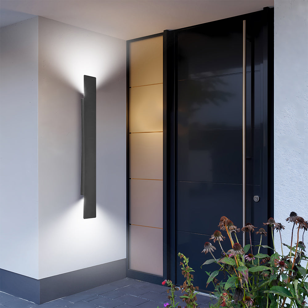 Outdoor Wall Light Aluminum LED in Modern Style | Calven
