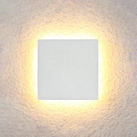 Outdoor Wall Light LED Metal Minimalist Design | Skandor