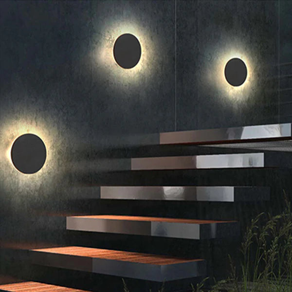 Outdoor Wall Light LED Metal Minimalist Design | Skandor