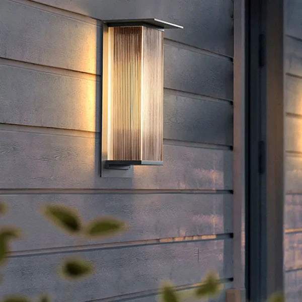 Outdoor Wall Light Rectangular Metal Modern Design | Natave