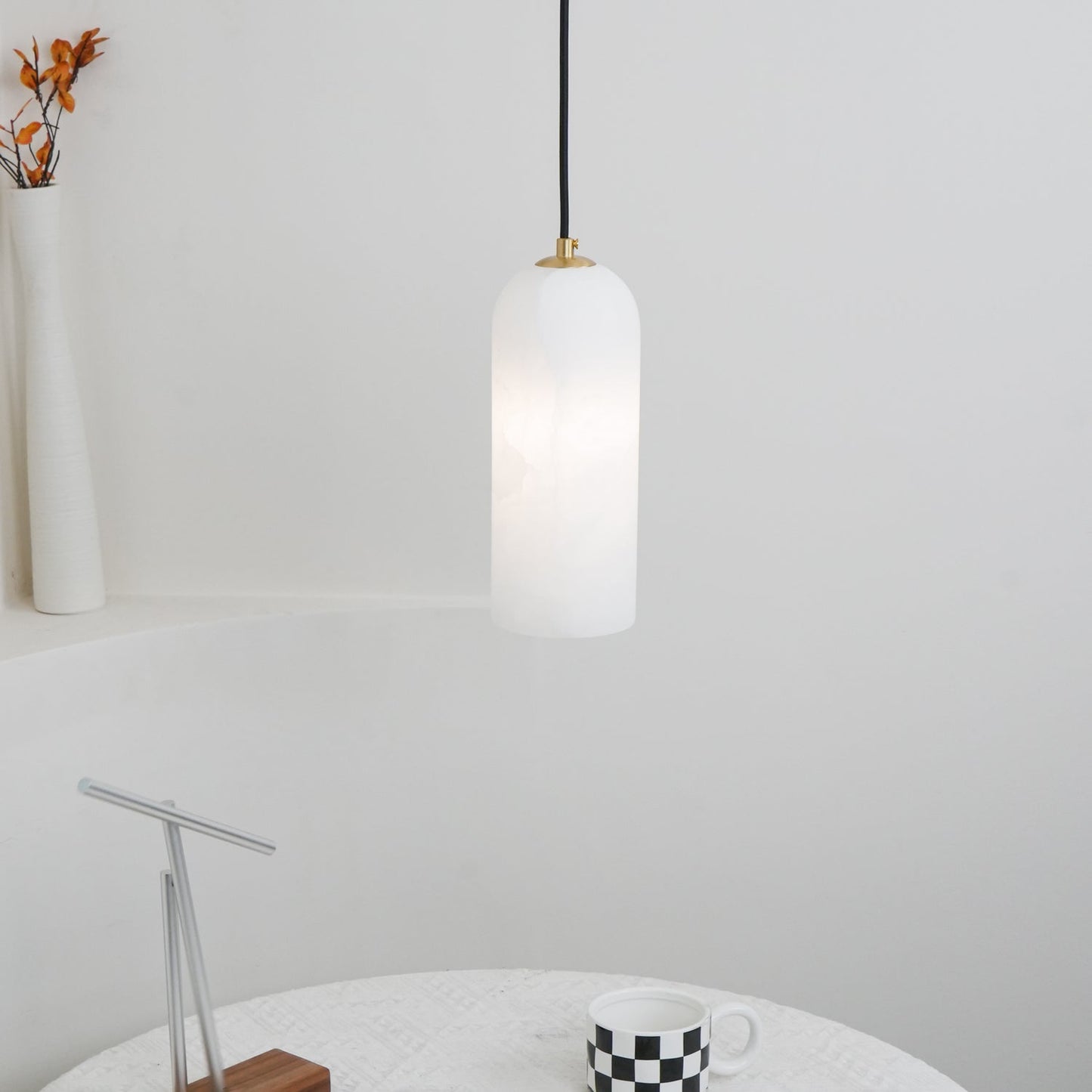 Pendant Light Alabaster with Nordic Minimalist Design | Muntura