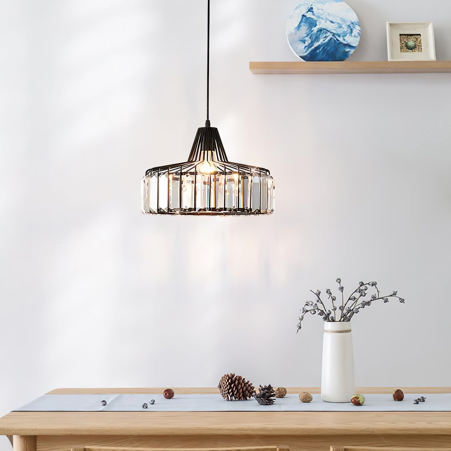 Pendant Light Black Crystal in Nordic Style | Nerava