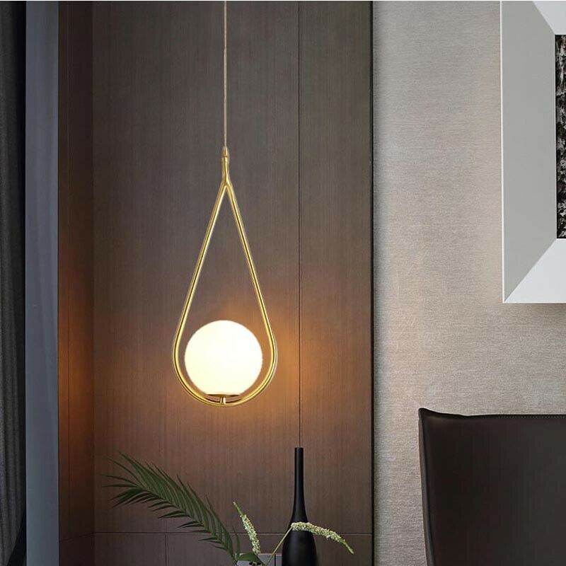 Pendant Light Gold Finish in Nordic Style | Verdura
