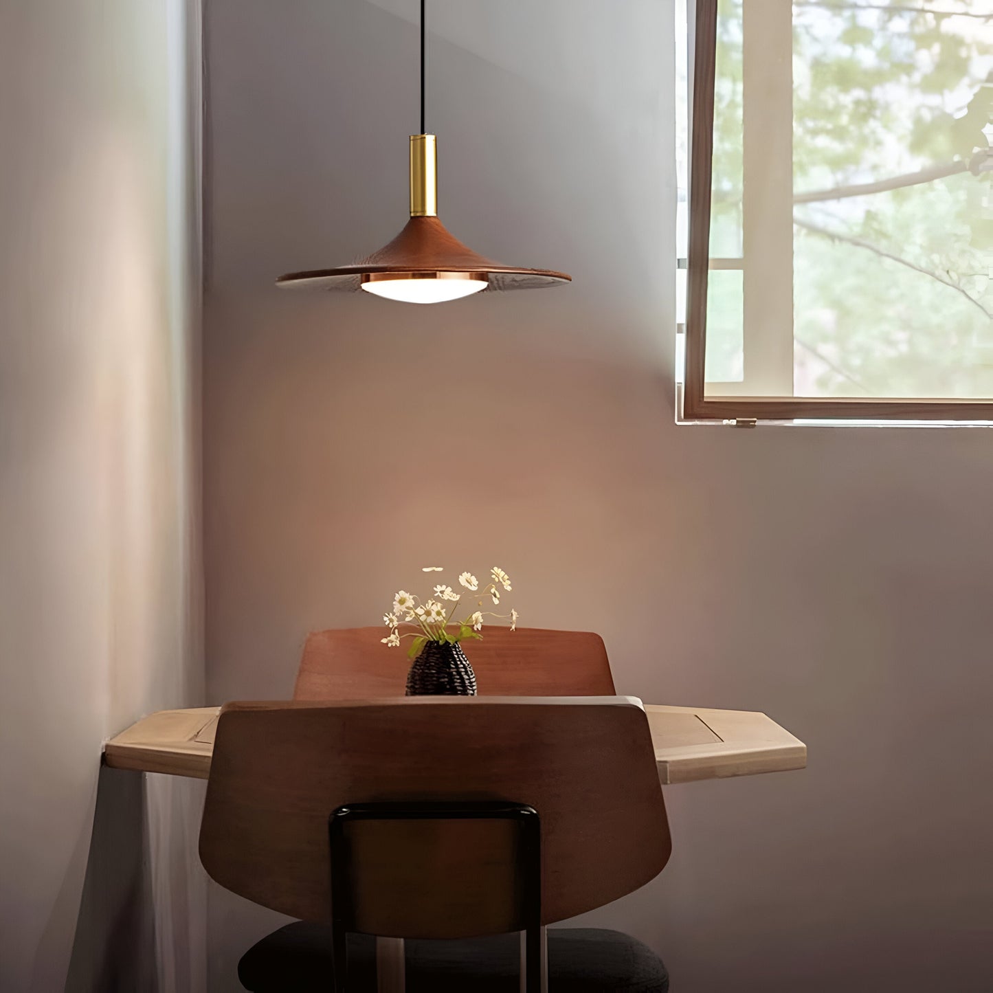 Pendant Light Iron Shade in Nordic Minimalist Style | Tavrin