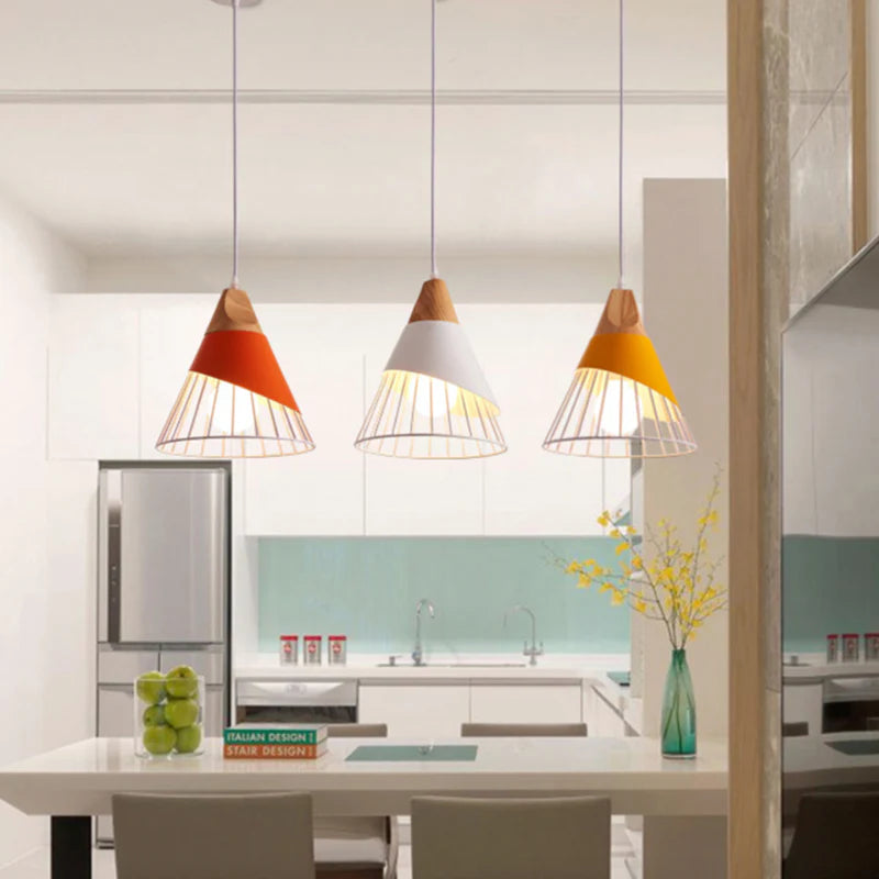 Pendant Light Wood Frame in Scandinavian Style | Pelsiro