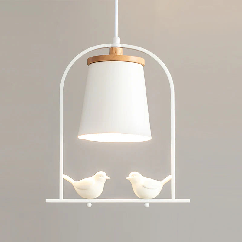 Pendant Light with Bird Details Scandinavian Interior | Arandis
