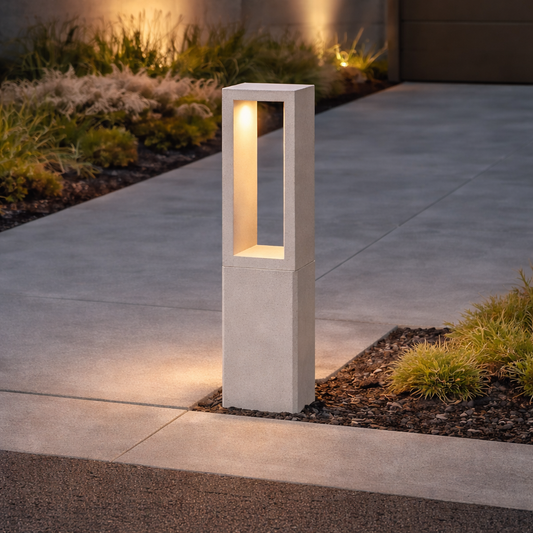 Rectangular Outdoor Path Light Metal Modern Garden | Wadilo