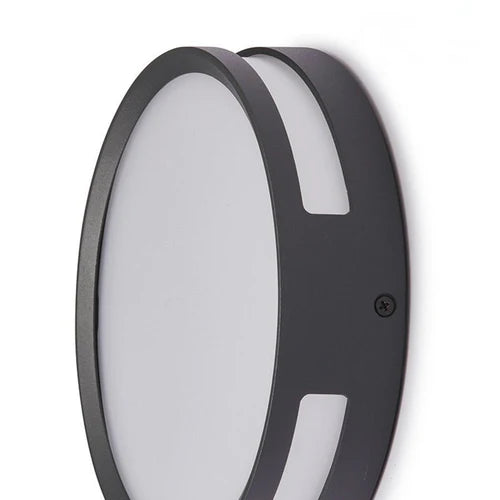 Round LED Metal Wall Light Outdoor Modern Design | Reylum