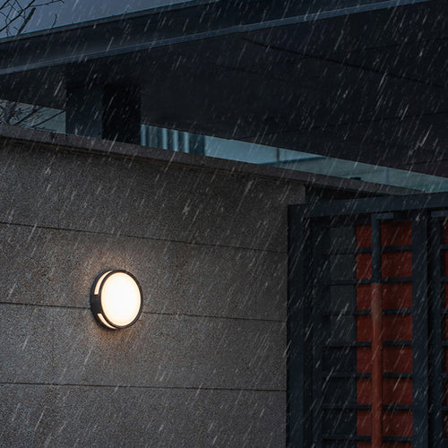 Round LED Metal Wall Light Outdoor Modern Design | Reylum