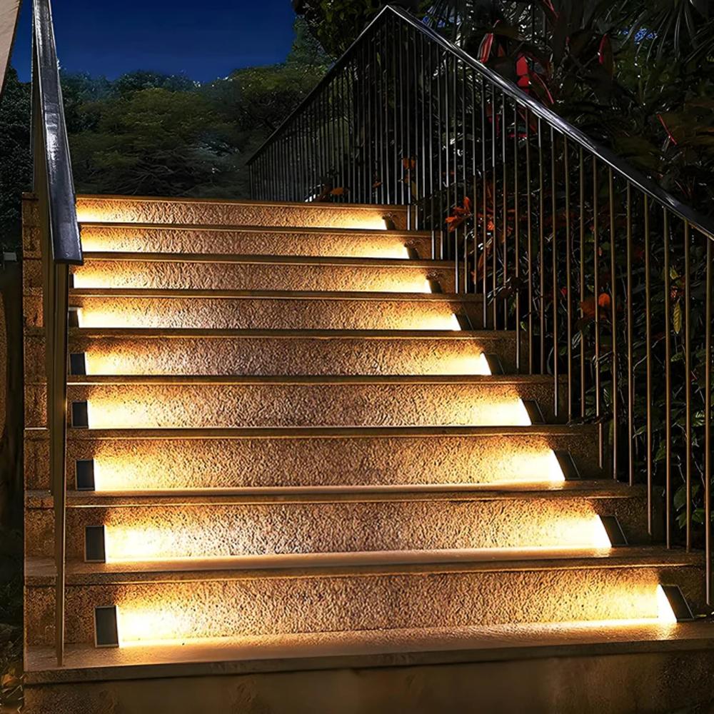 Solar LED Stair Light Warm White Outdoor | Solarra