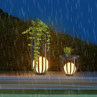 Solar Powered Metal Outdoor Floor Lamp Modern Design | Solarvo