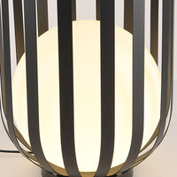Solar Powered Metal Outdoor Floor Lamp Modern Design | Solarvo