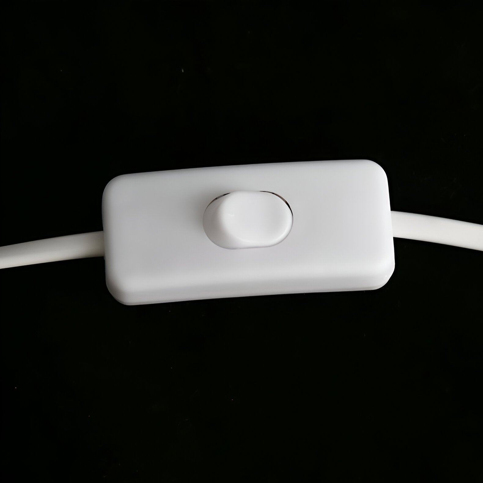 Table Lamp Nordic Metal Design for Modern Interiors | Ardelle