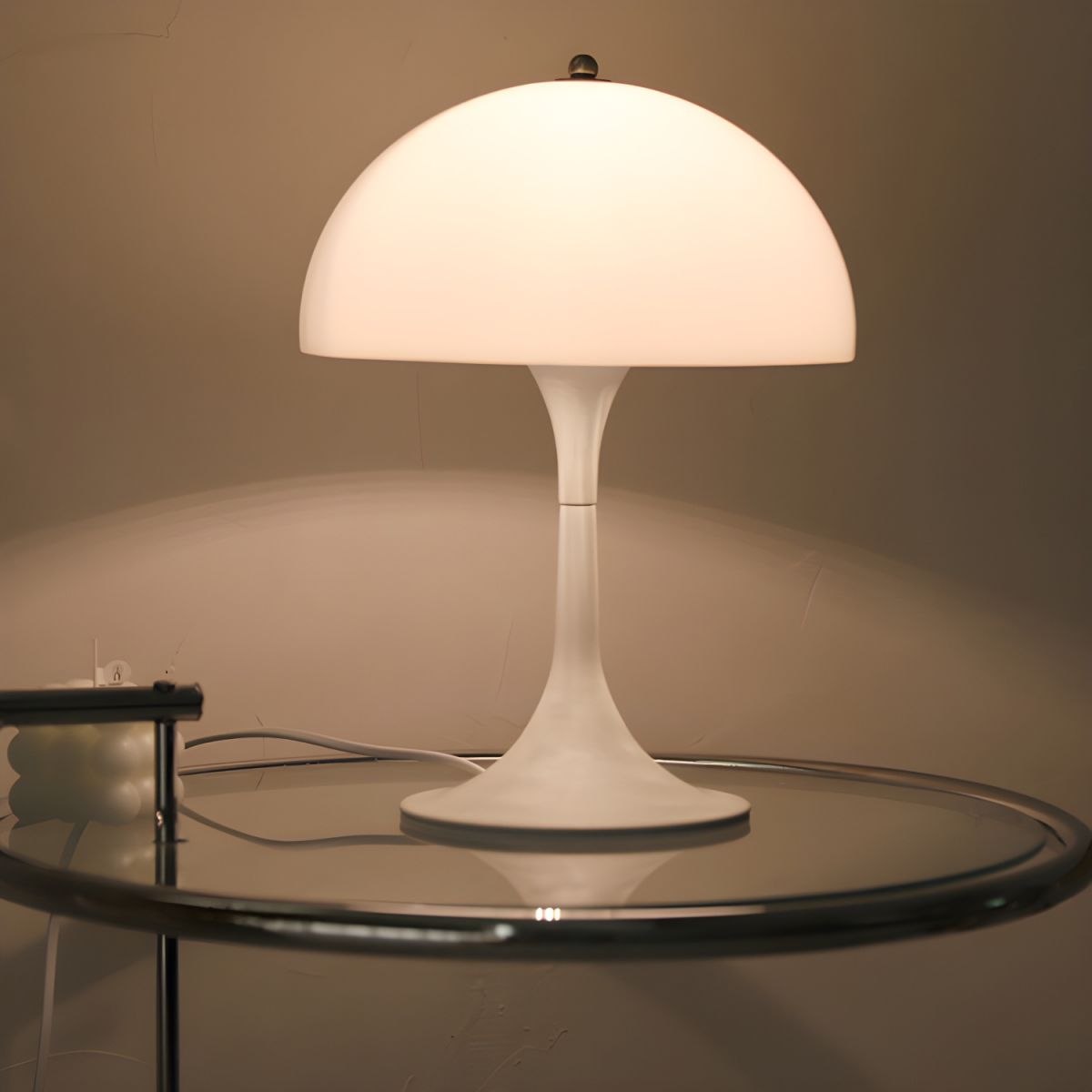 Table Lamp with Acrylic Dome Shade Modern Style | Alviro