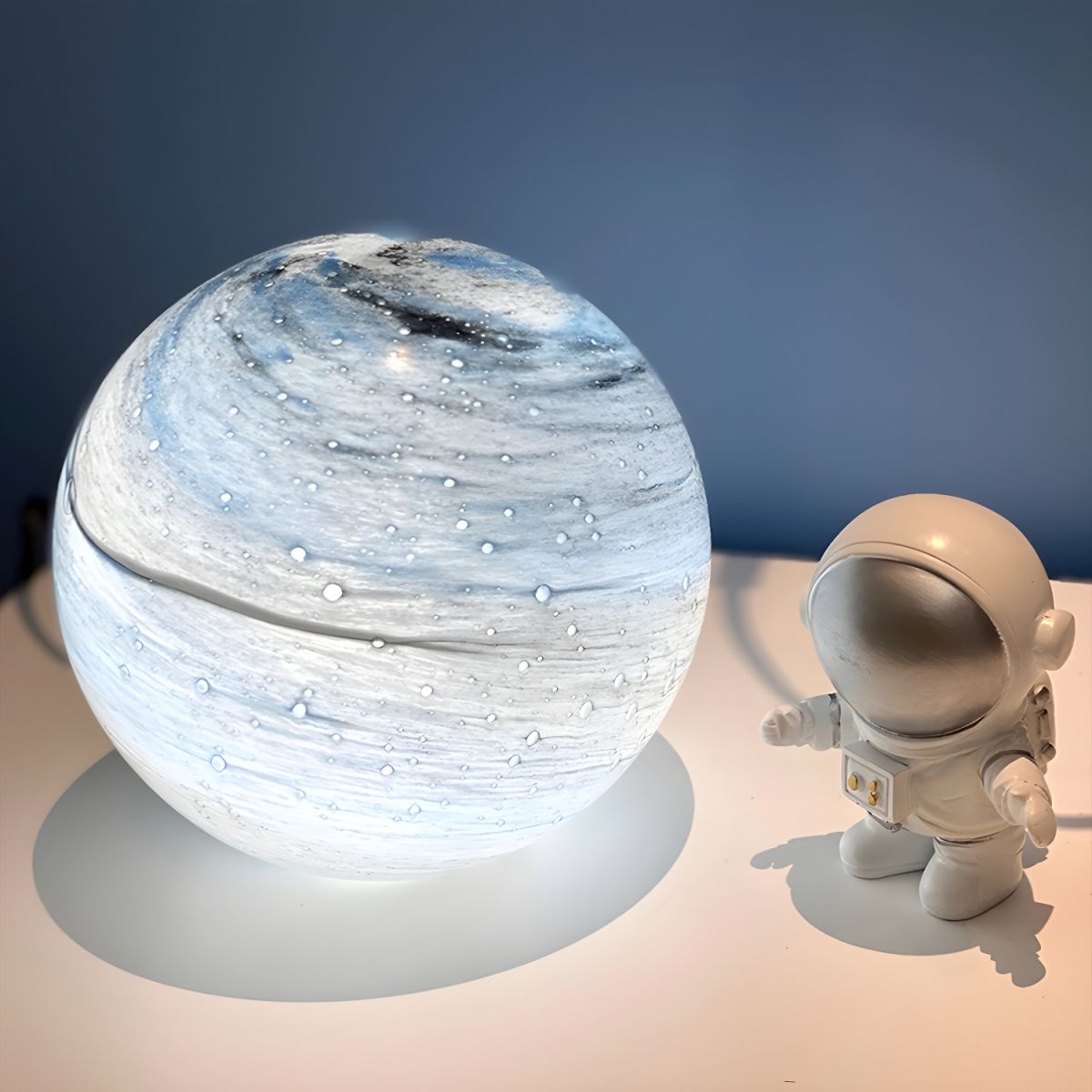 Table Lamp with Glass Moon Globe Modern Design | Zelaro