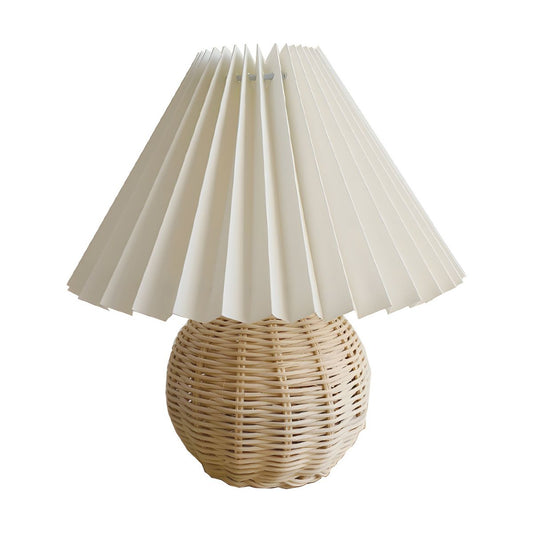 Table Lamp with Rattan and Pagoda Shade Oriental | Ranvio