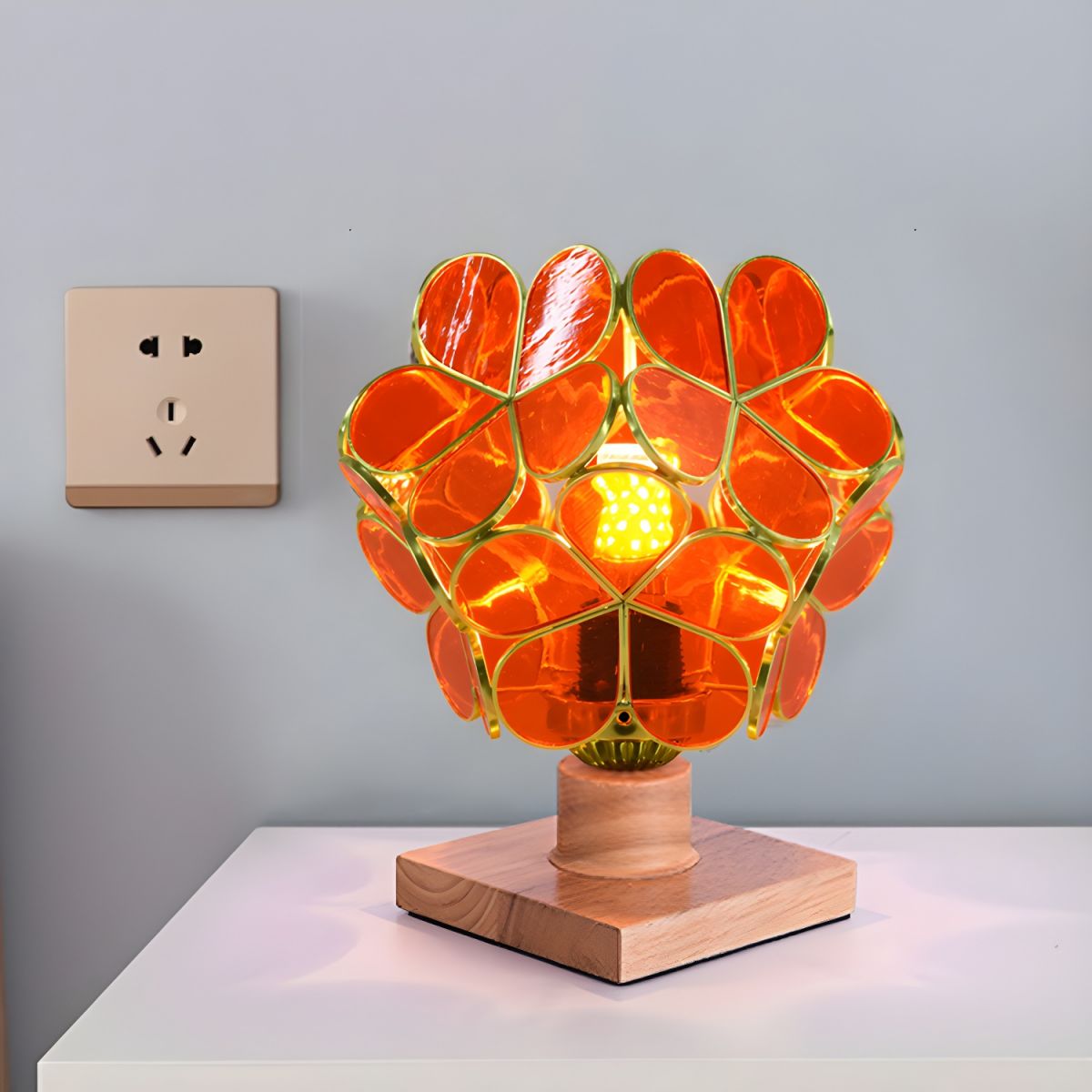 Table Lamp with Stained Glass Nordic Tiffany Style | Florvia