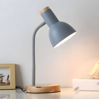 Table Lamp with Wooden Base Nordic Style | Averion