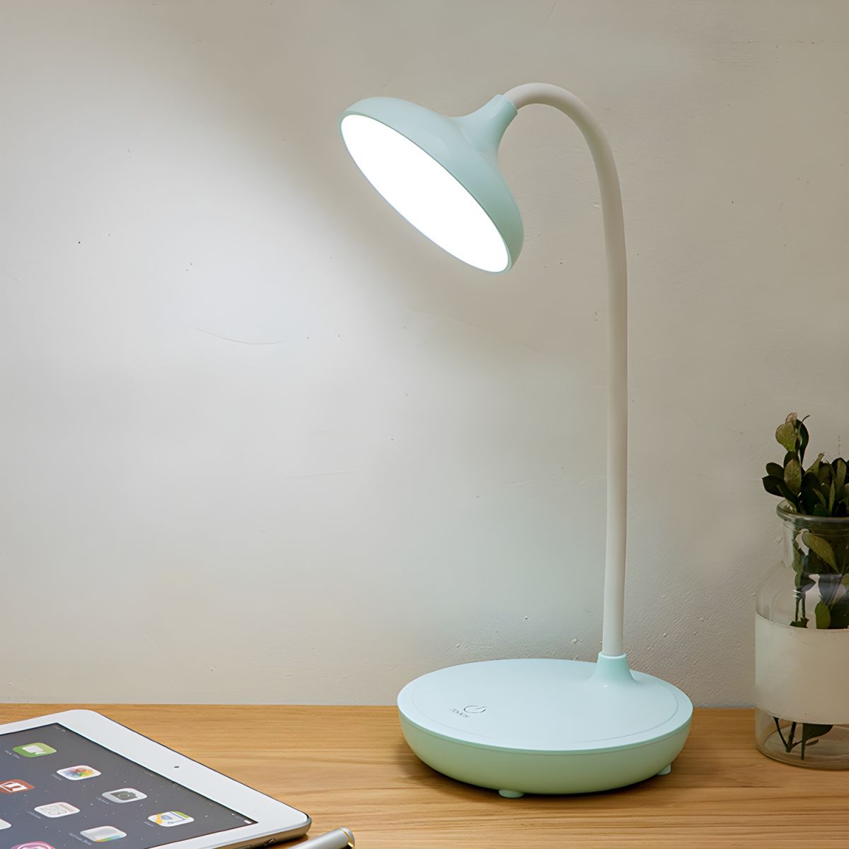 Table Lamp with touch control rechargeable LED modern | Alvion