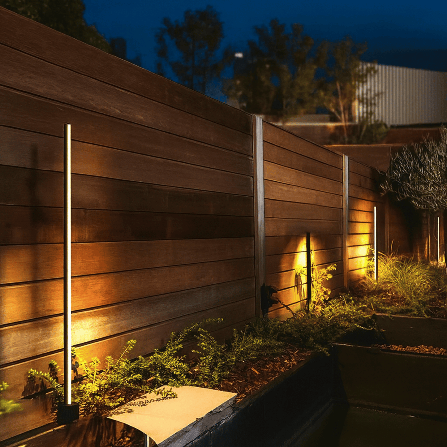 Vertical LED Lawn Light Stainless Steel Outdoor | Pathora