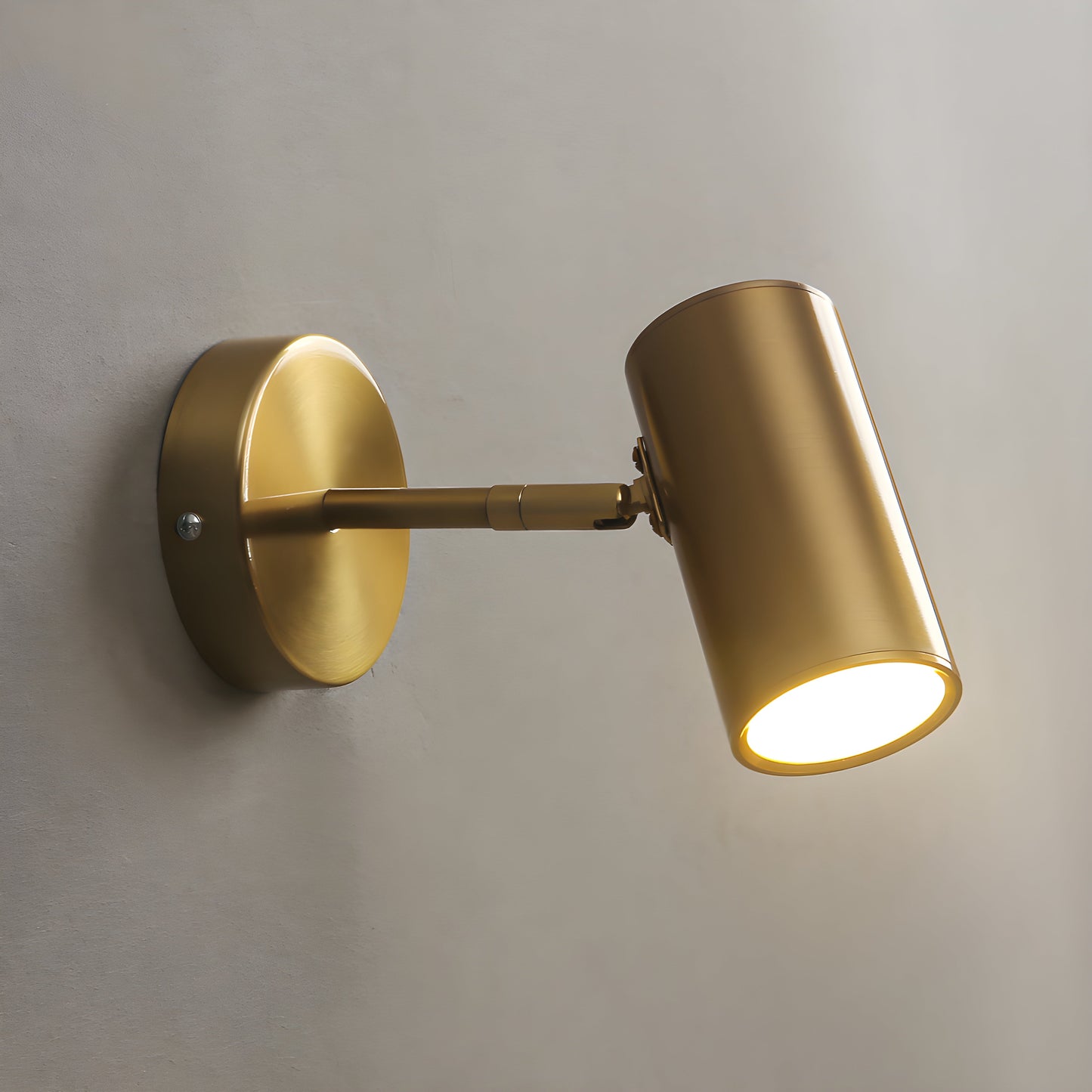 Wall Light Adjustable LED in Nordic Design | Aurien
