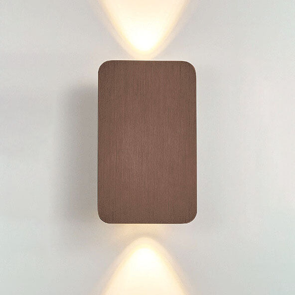 Wall Light Aluminium LED Minimalist Industrial Design | Navilo