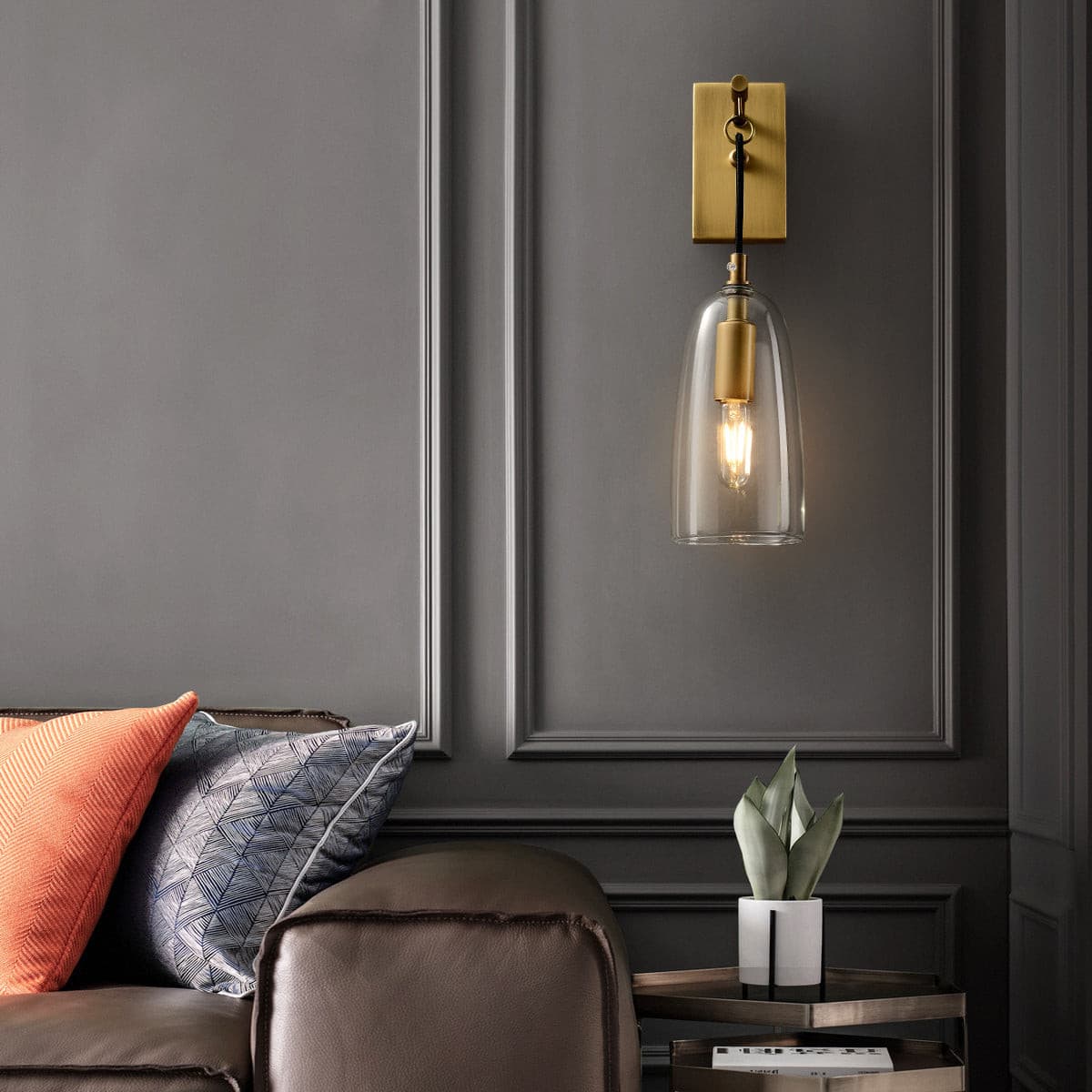 Wall Light Brass Glass for Nordic Interiors | Larexa