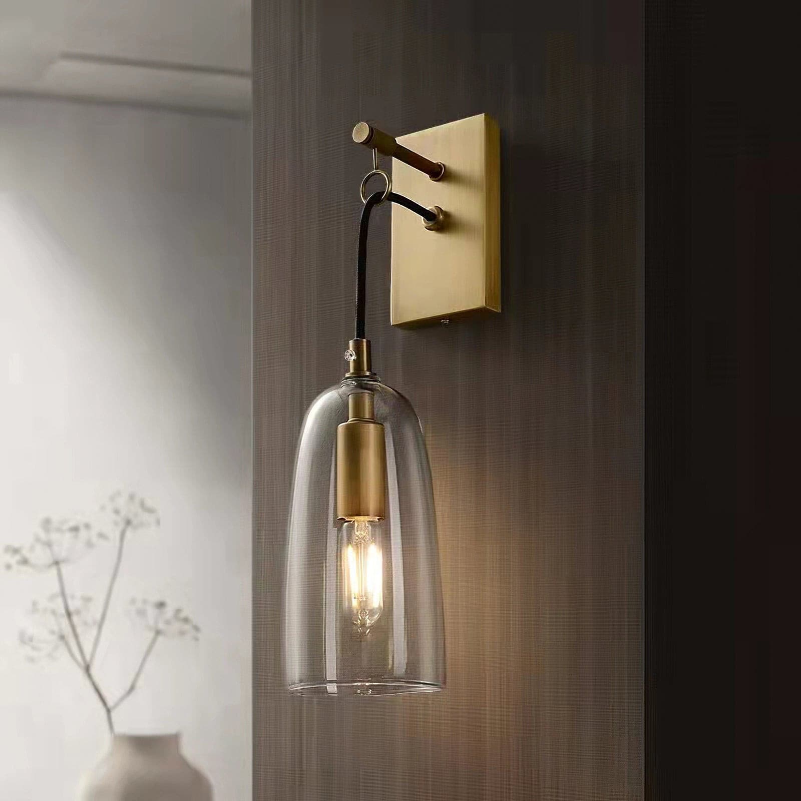 Wall Light Brass Glass for Nordic Interiors | Larexa