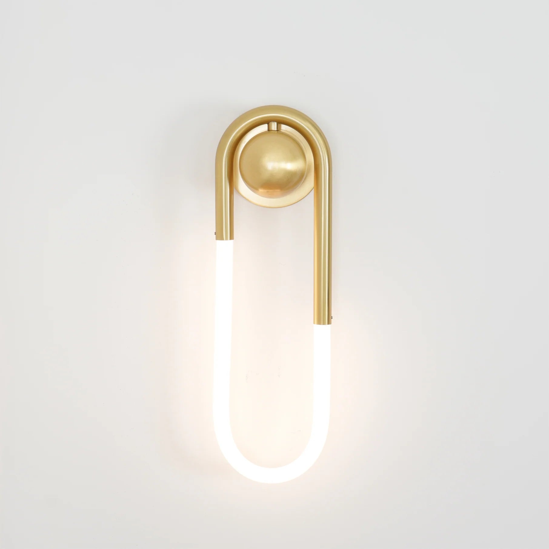 Wall Light Brass Loop in Modern Design | Rudilo
